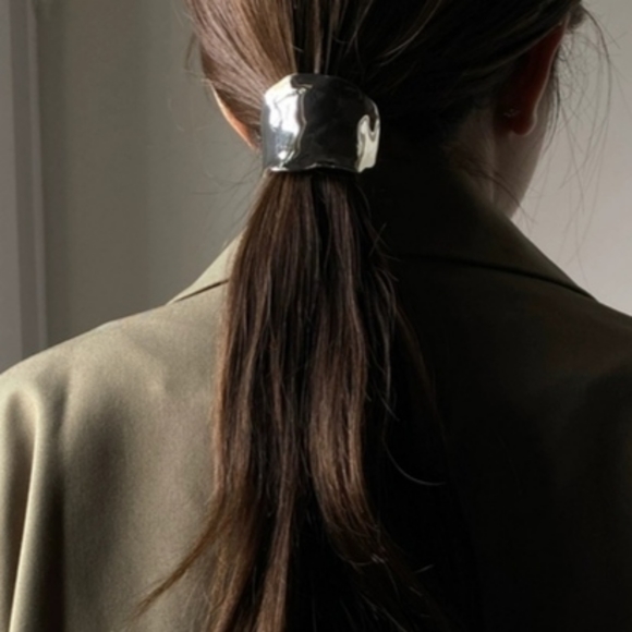 NEW! Hair Accessories - Picture 4 of 6